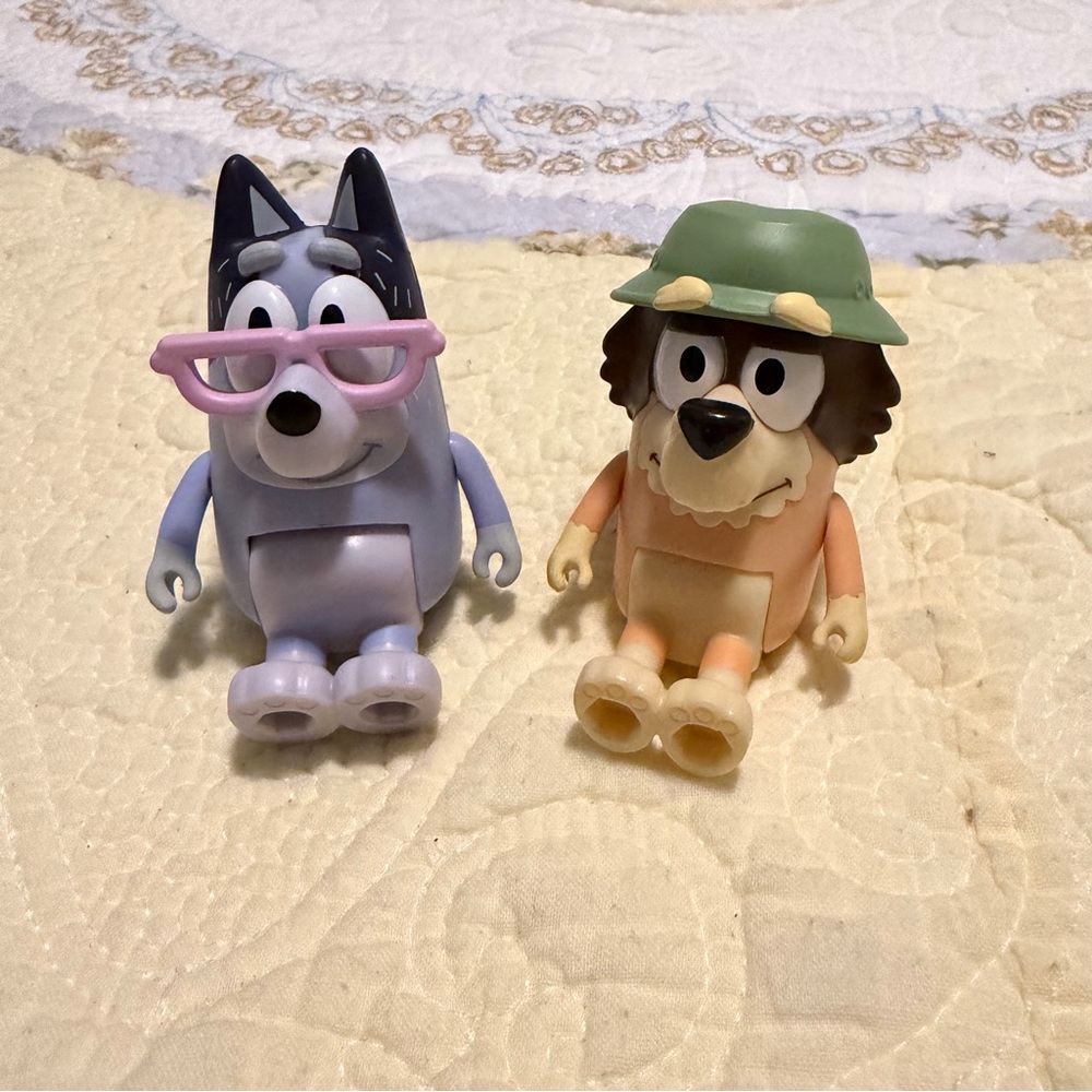 Set of Two Bluey Family Grandparents